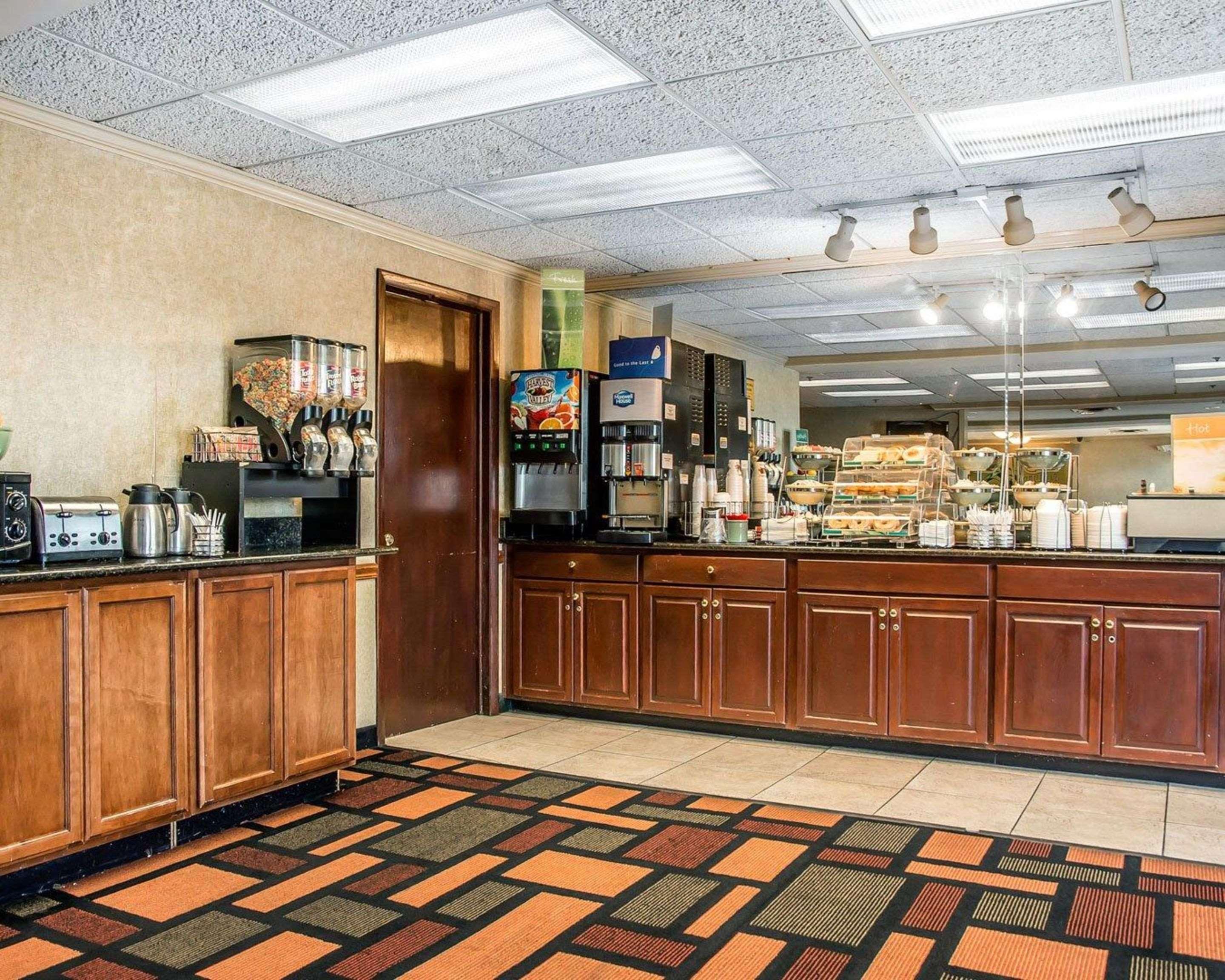 Quality Inn & Suites Cvg Airport Erlanger Eksteriør billede