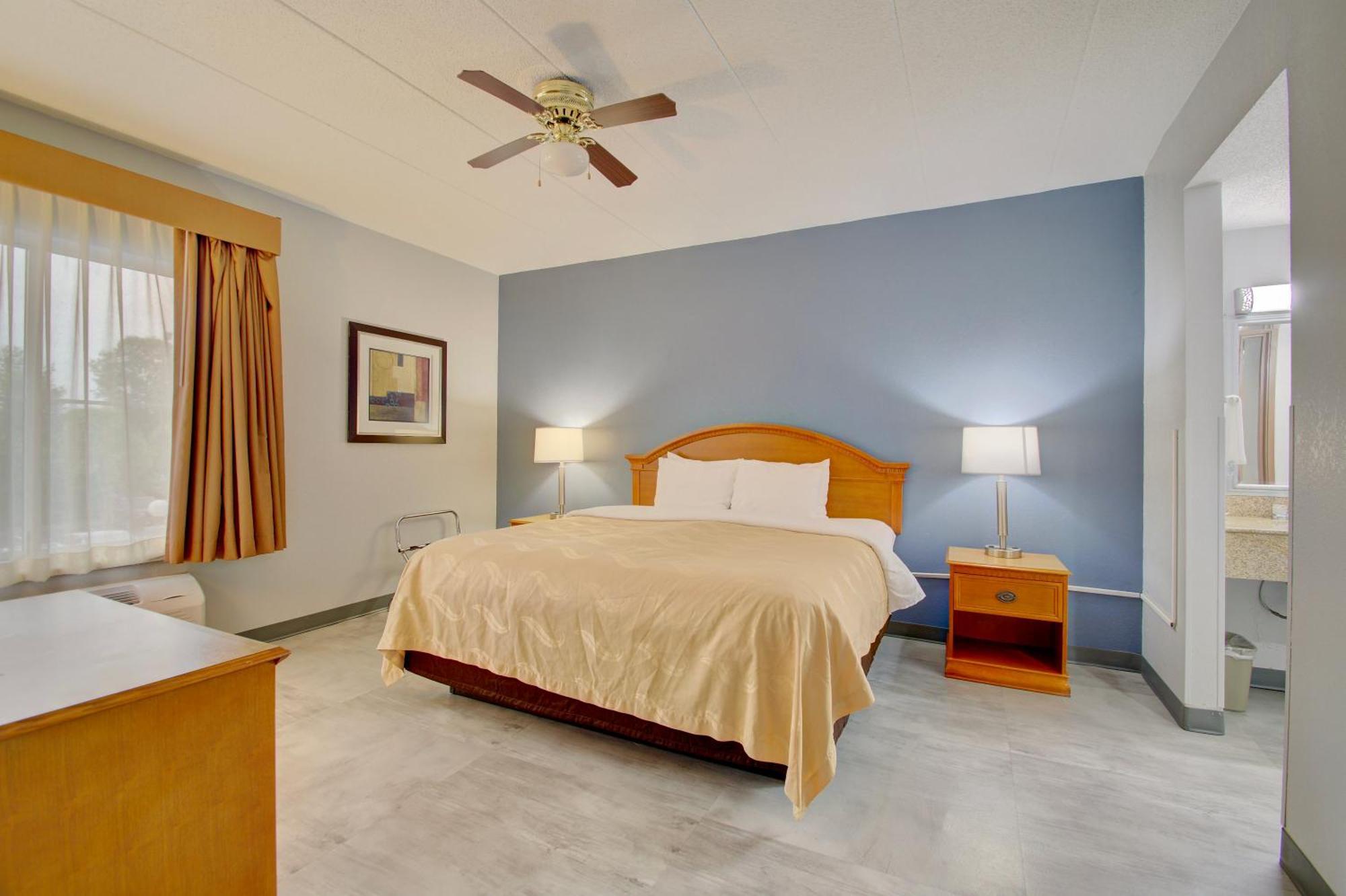 Quality Inn & Suites Cvg Airport Erlanger Eksteriør billede