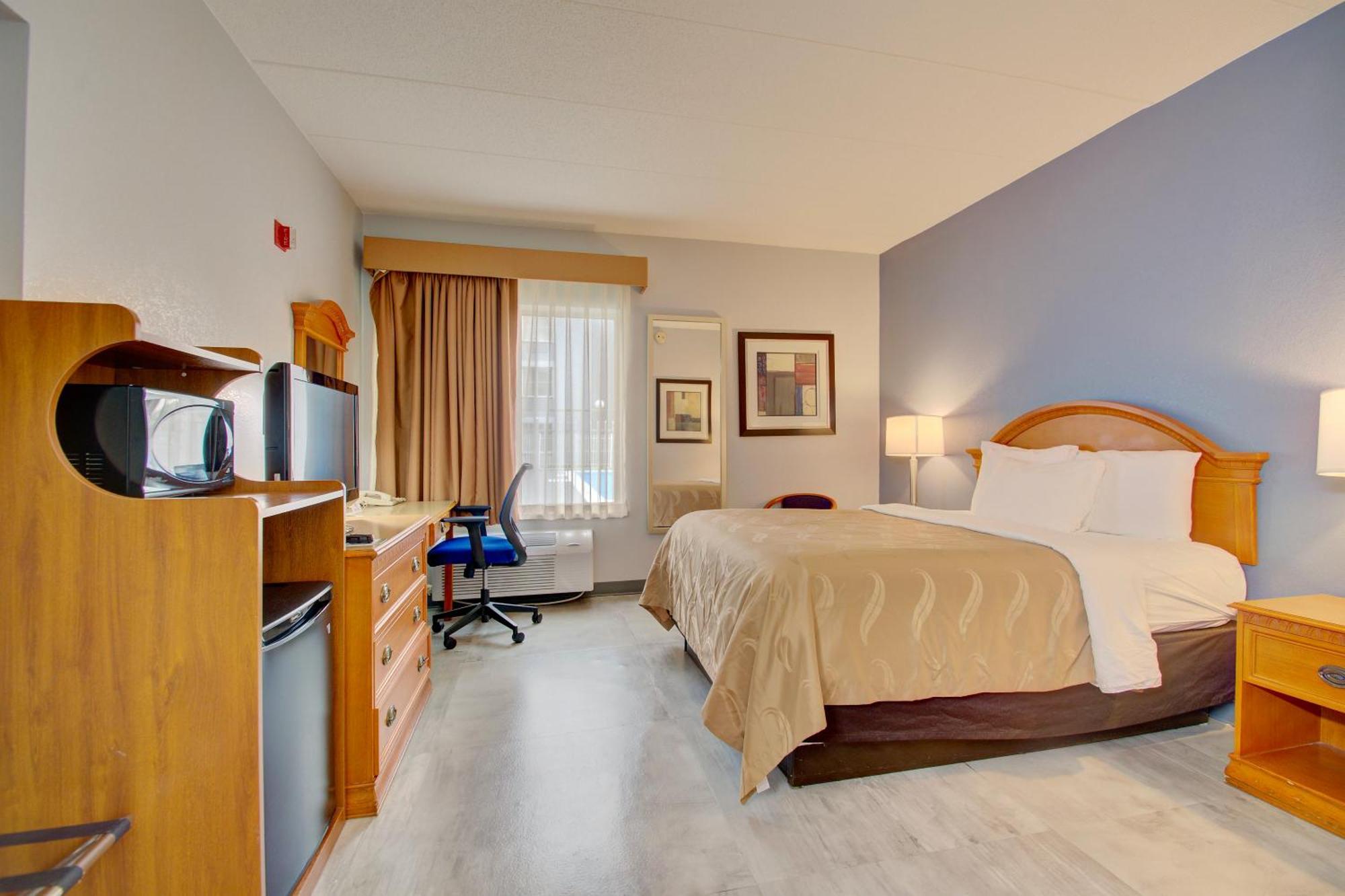 Quality Inn & Suites Cvg Airport Erlanger Eksteriør billede