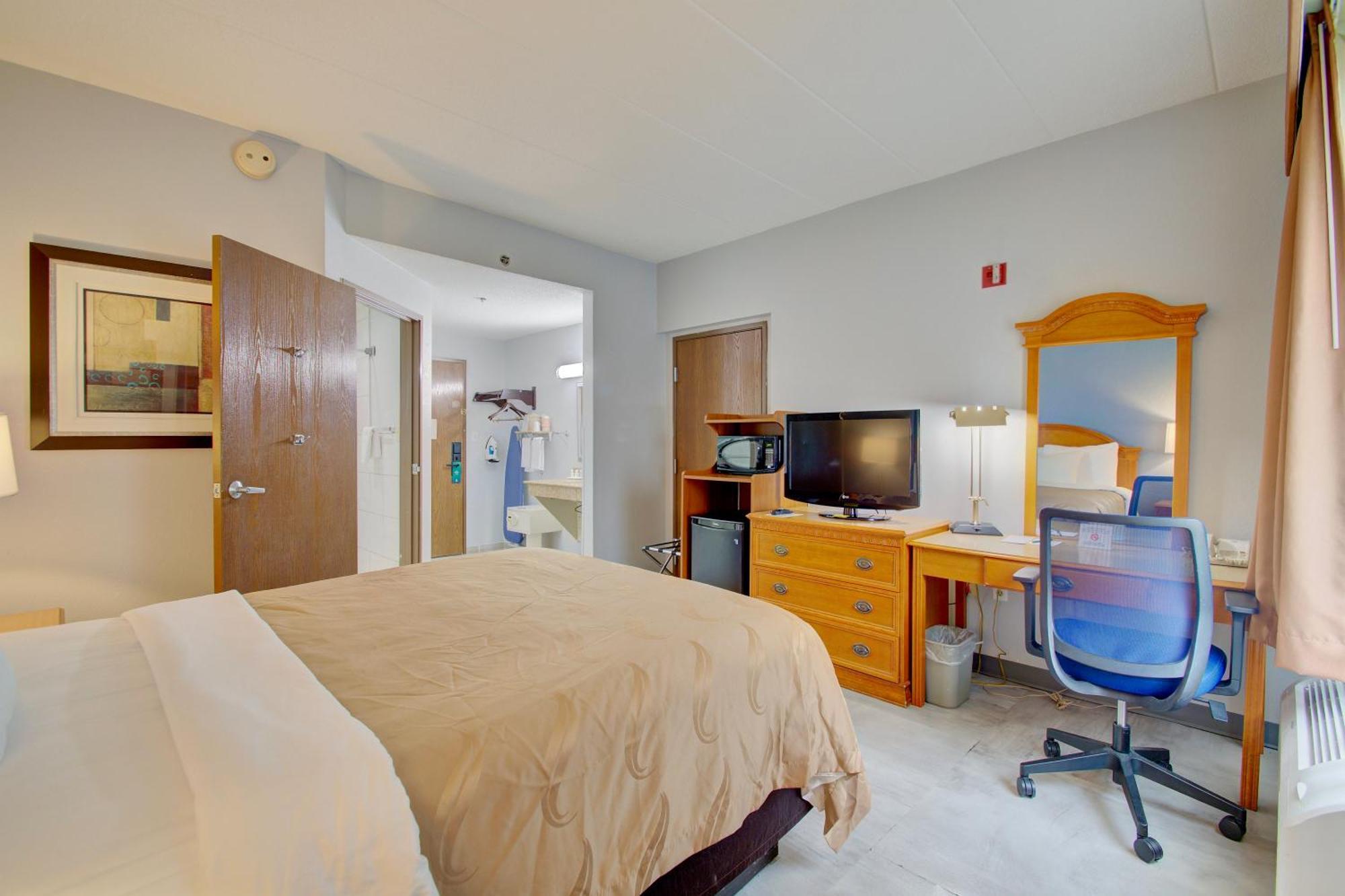 Quality Inn & Suites Cvg Airport Erlanger Eksteriør billede