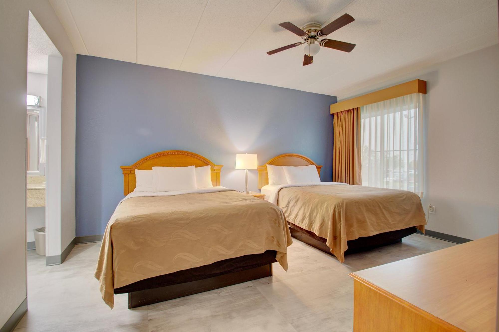 Quality Inn & Suites Cvg Airport Erlanger Eksteriør billede