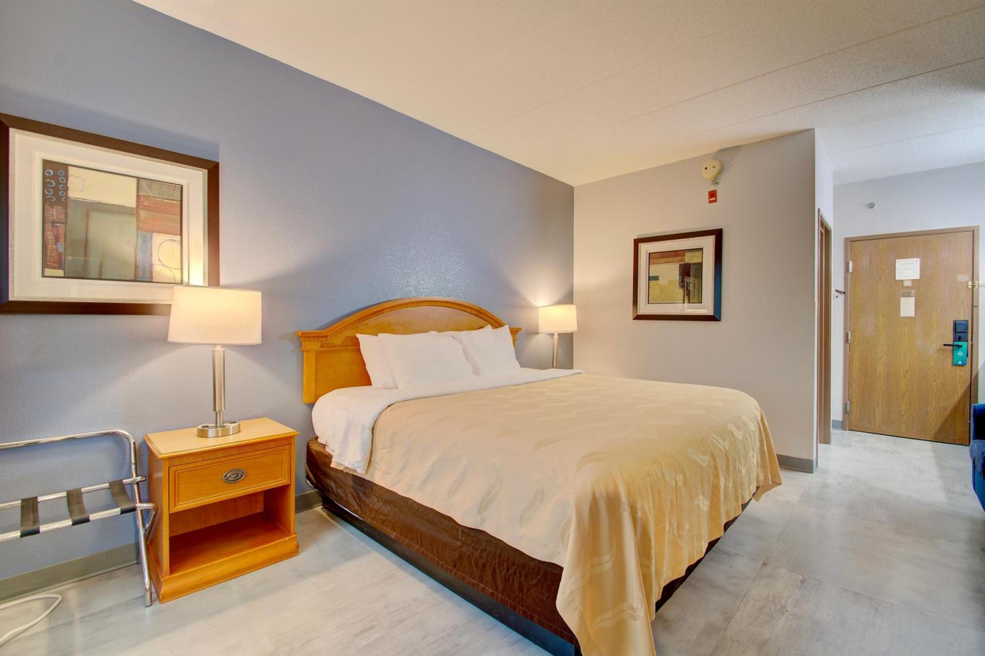 Quality Inn & Suites Cvg Airport Erlanger Eksteriør billede