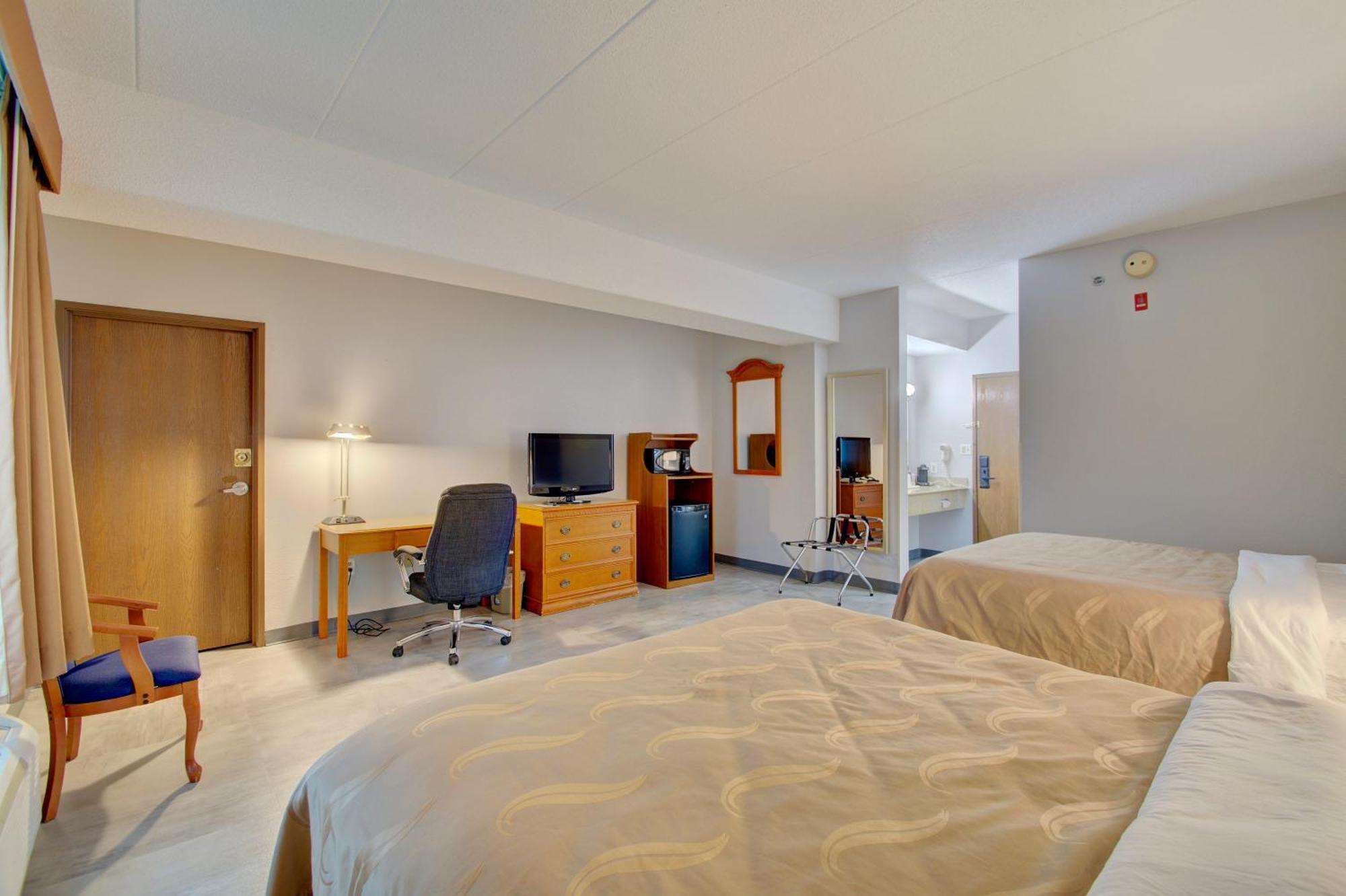 Quality Inn & Suites Cvg Airport Erlanger Eksteriør billede
