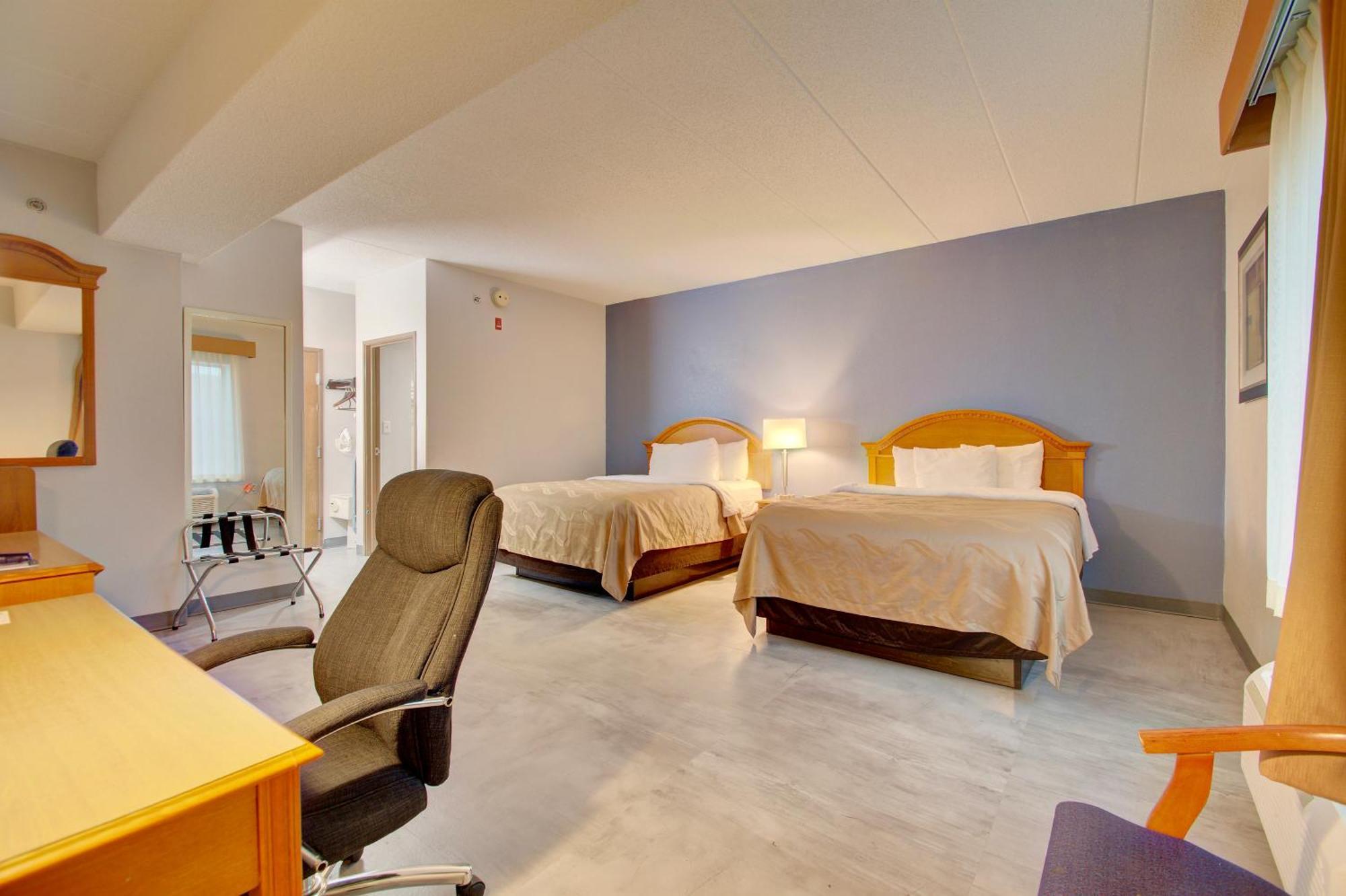Quality Inn & Suites Cvg Airport Erlanger Eksteriør billede