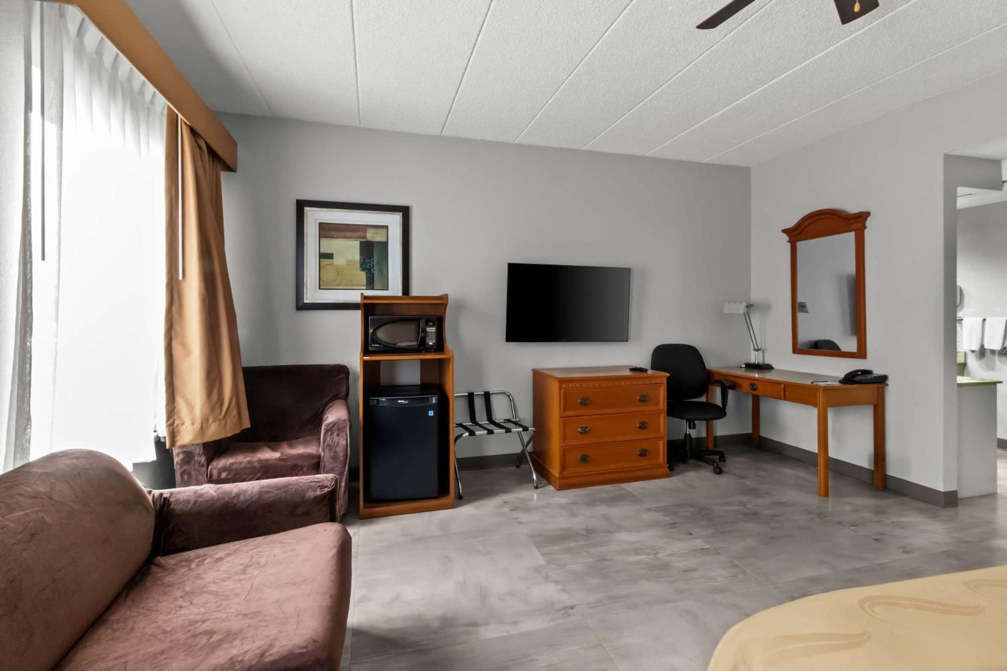 Quality Inn & Suites Cvg Airport Erlanger Eksteriør billede