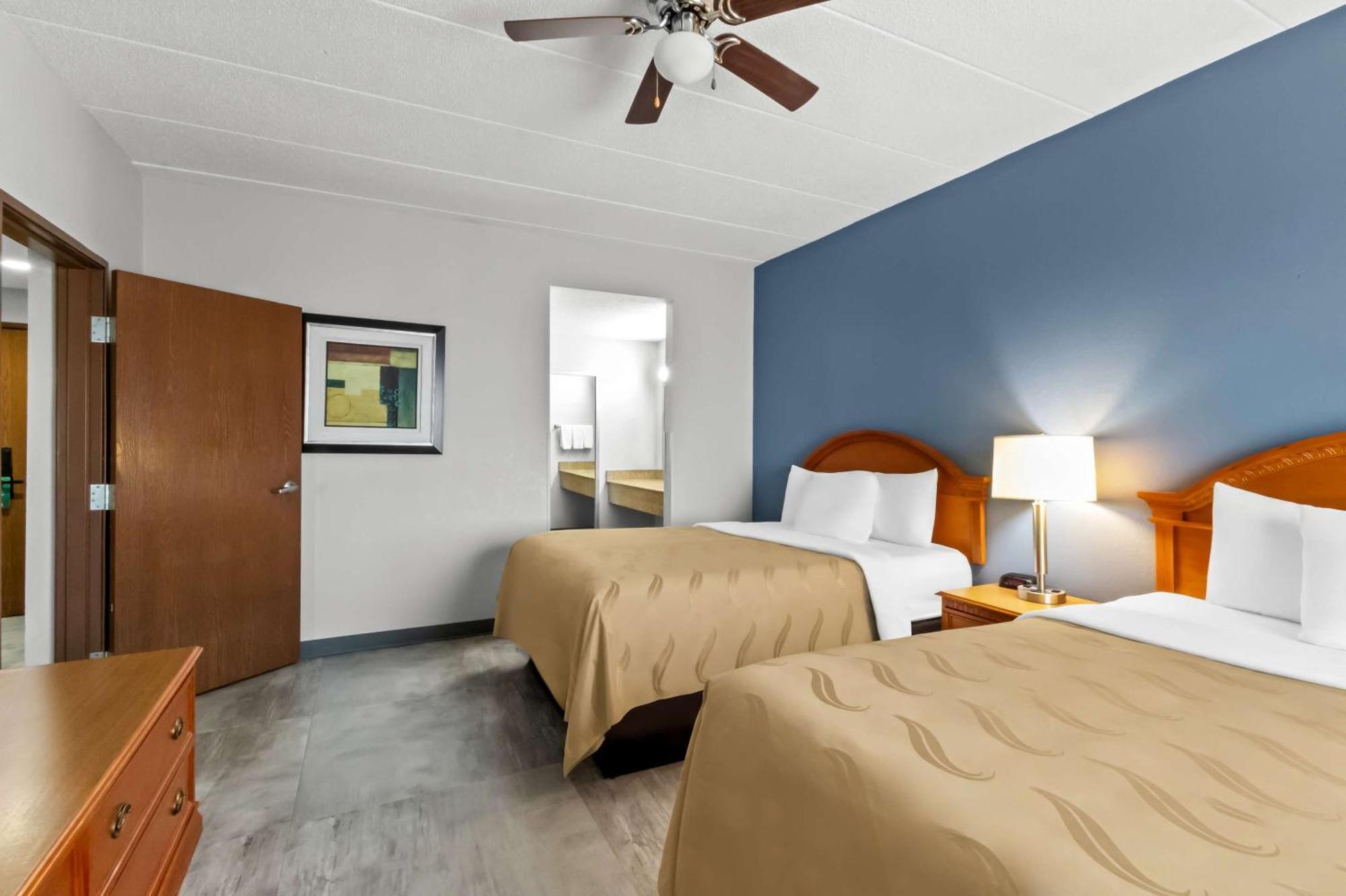 Quality Inn & Suites Cvg Airport Erlanger Eksteriør billede